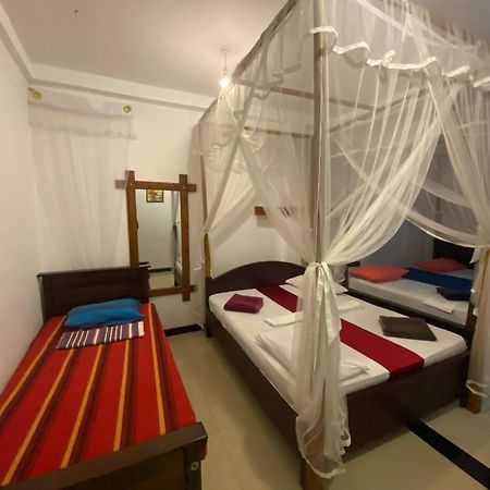 Sigiri Holiday Bungalow Sigiriya Exteriör bild